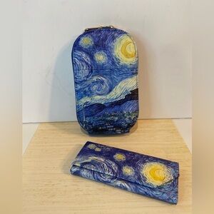 Monarque~Vibrant~NWOT~Van Gogh Art~Starry Night~Crossbody Bag & Eyeglass Case